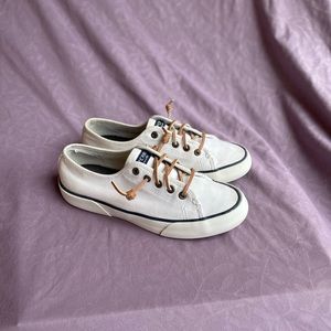 Sperry Women’s Pier View Sneaker White, Size 6